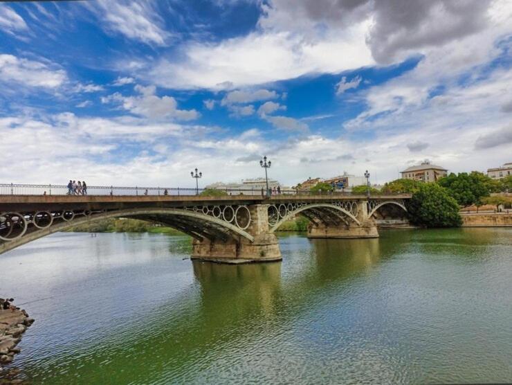 Apartamento Exclusive Triana - Ribera Del Guadalquivir Sevilla Exterior foto